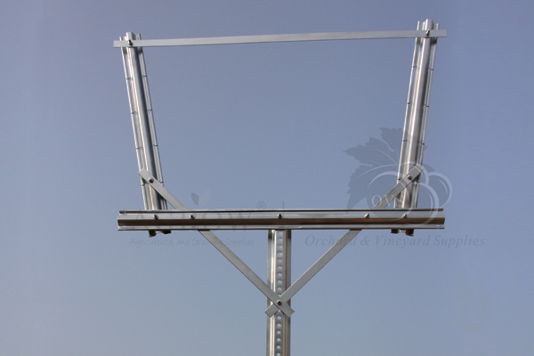 Lyre Trellis Crossarm